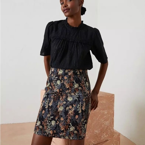 BNWT floral jaquard mini skirt size 6 - Picture 2 of 8